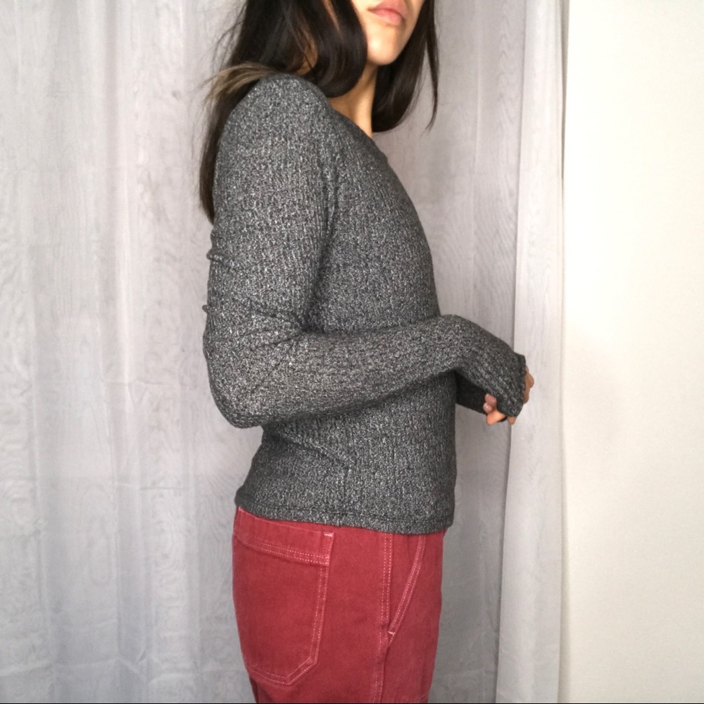 SOLD Brandy Melville long sleeve - Picture 3 of 7